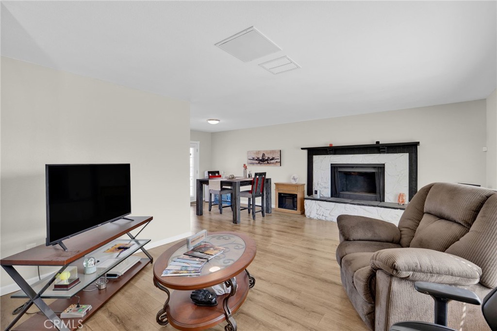 581 Starlight Street Barstow, CA 92311 - Photo 6 of 36