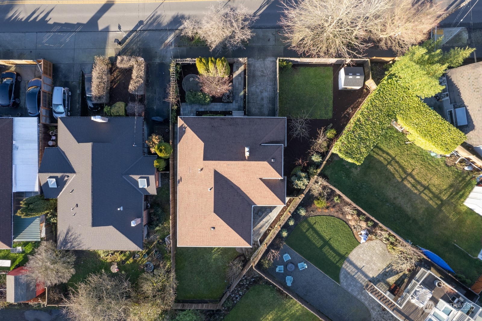1821 North 80th Street Seattle, WA 98103 - Photo 25 of 30 an aerial view of houses with yard