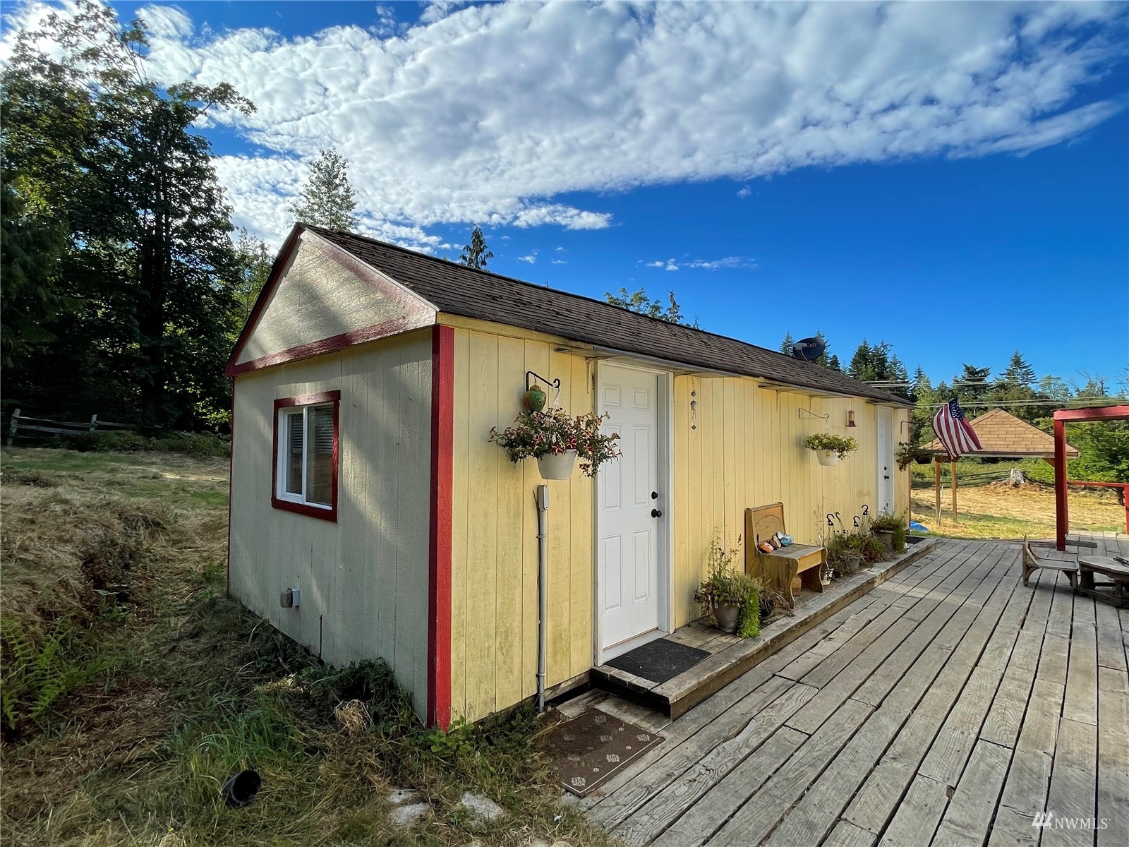 789 Amarillo Road Port Angeles, WA 98362 - Photo 5 of 39 a view of a house with backyard