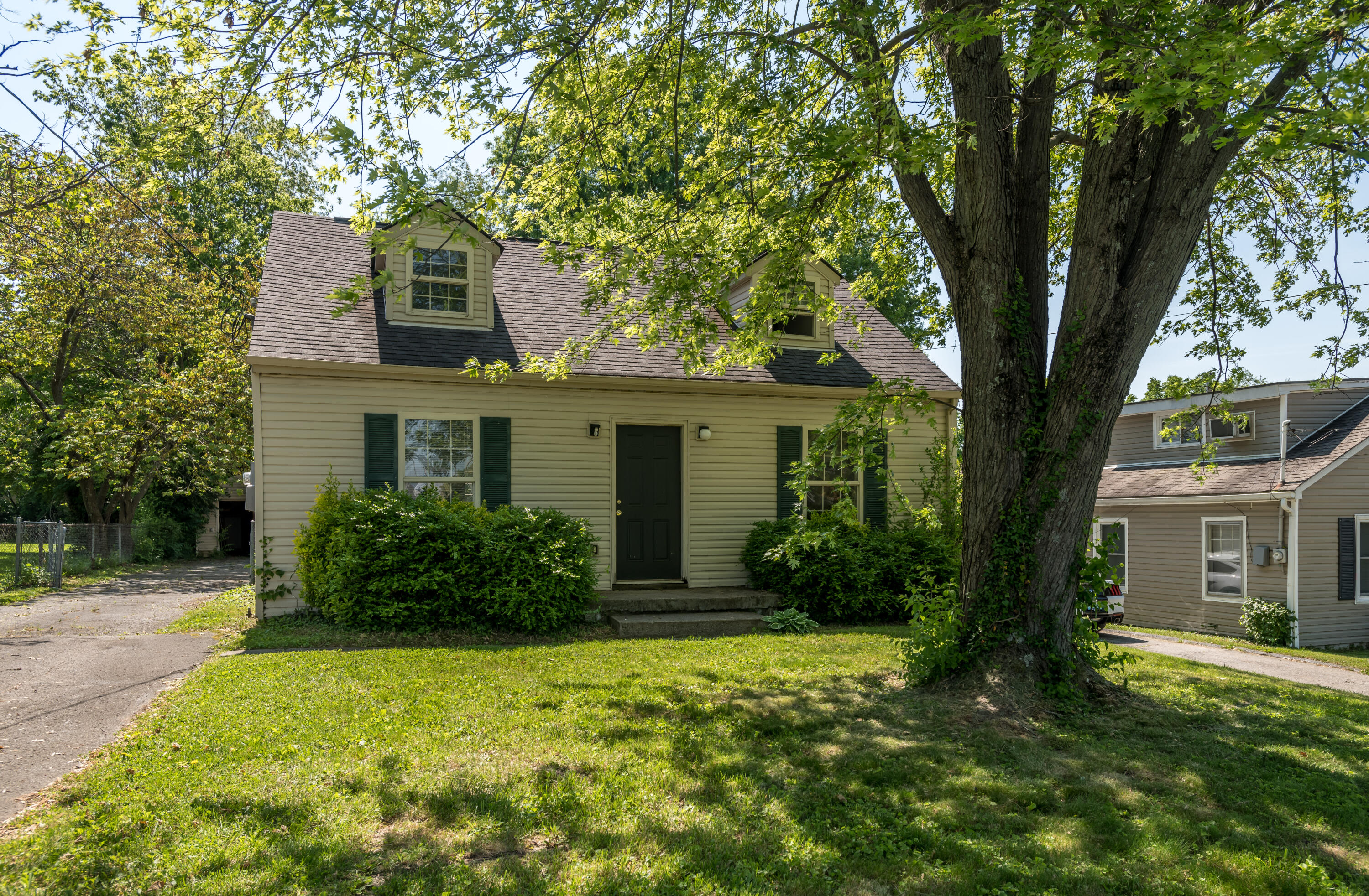 414 Stone Road Lexington, KY 40503 - Photo 1 of 20 StoneRd414