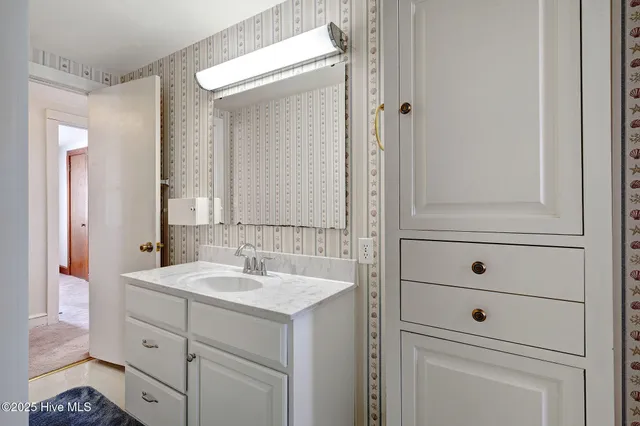 $157,000 | 706 Miami Avenue, Wallace, NC 28466