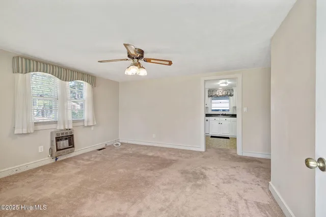 $157,000 | 706 Miami Avenue, Wallace, NC 28466