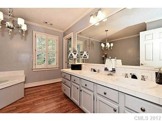 4807 McAlpine Farm Road Charlotte, NC 28226 - Photo 12 of 16 Gallery Image 12