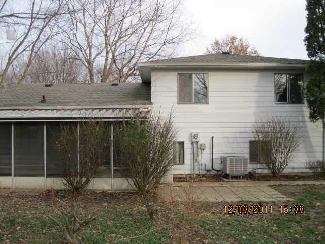 326 Lansdowne Road Indianapolis, IN 46234 - Photo 2 of 18
