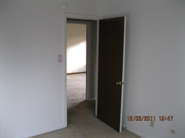 326 Lansdowne Road Indianapolis, IN 46234 - Photo 13 of 18