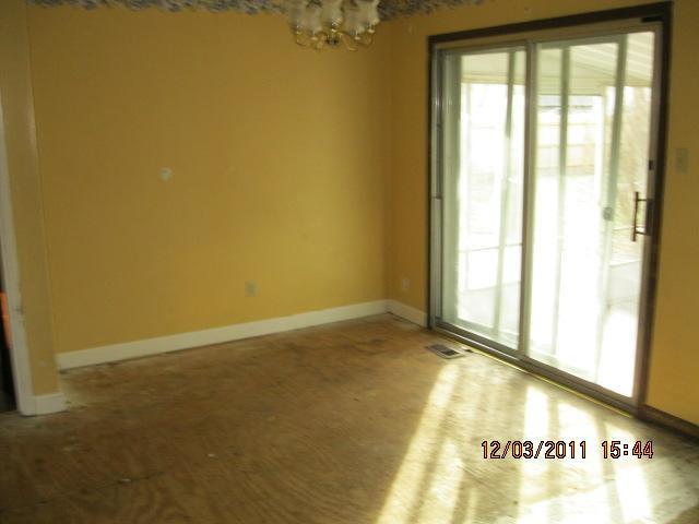 326 Lansdowne Road Indianapolis, IN 46234 - Photo 7 of 18