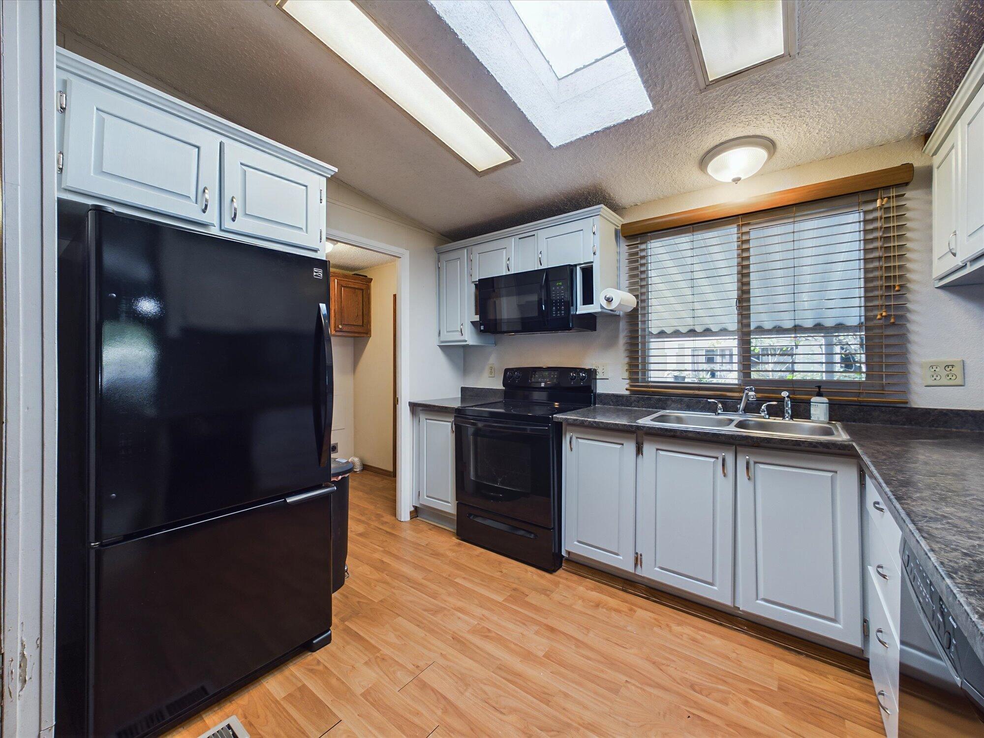 3656 Old Arcata Road, Unit 61 Eureka, CA 95503 - Photo 13 of 31