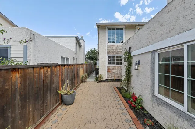 $1,199,888 | 1040 North Capitol Avenue, San Jose, CA 95133