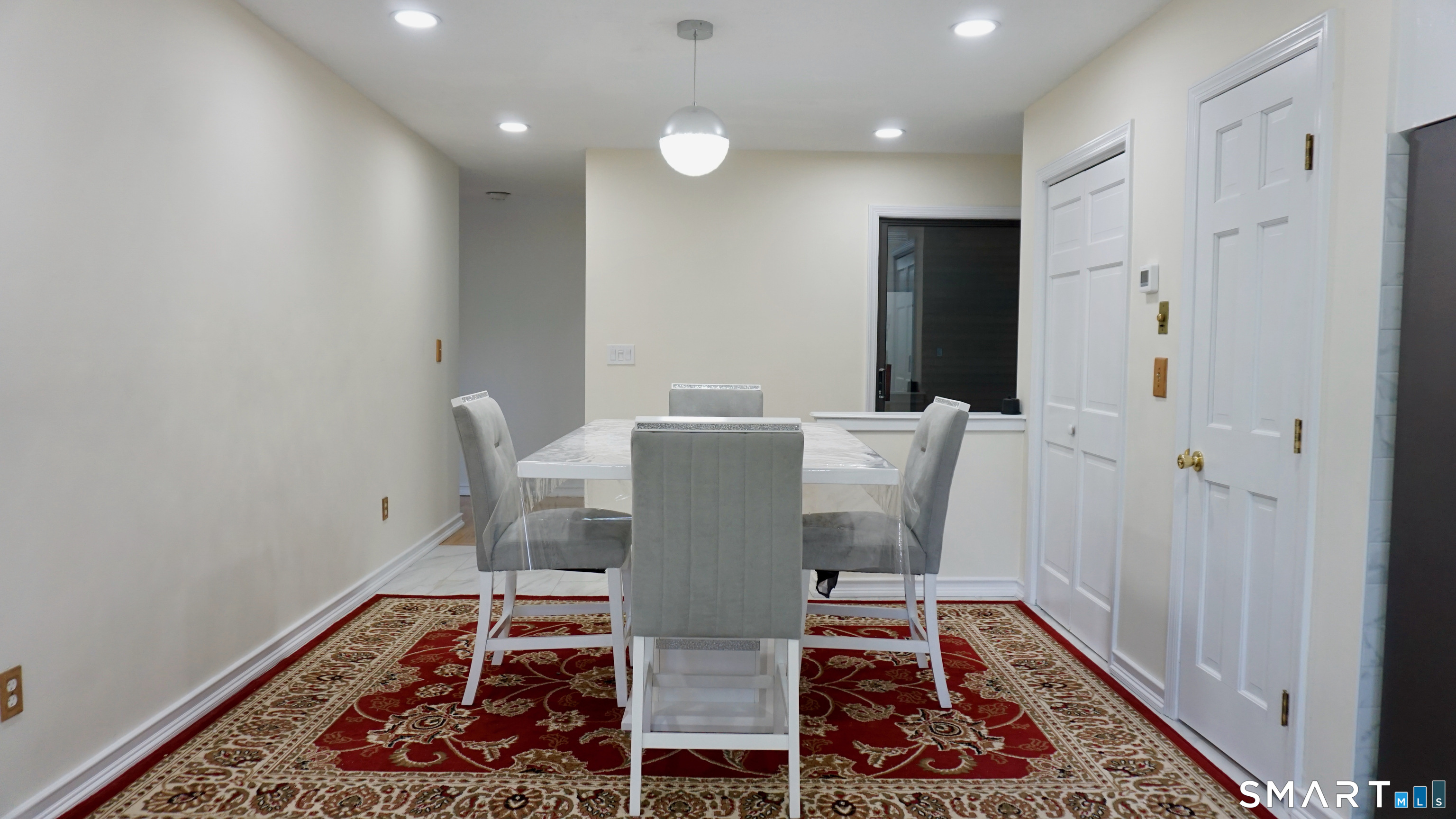 223 Sterling Road Trumbull, CT 06611 - Photo 16 of 27