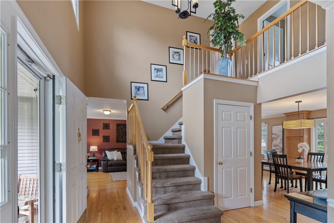 47 Fox Ridge Drive Cranston, RI 02921 - Photo 6 of 20 inviting Entry Foyer~