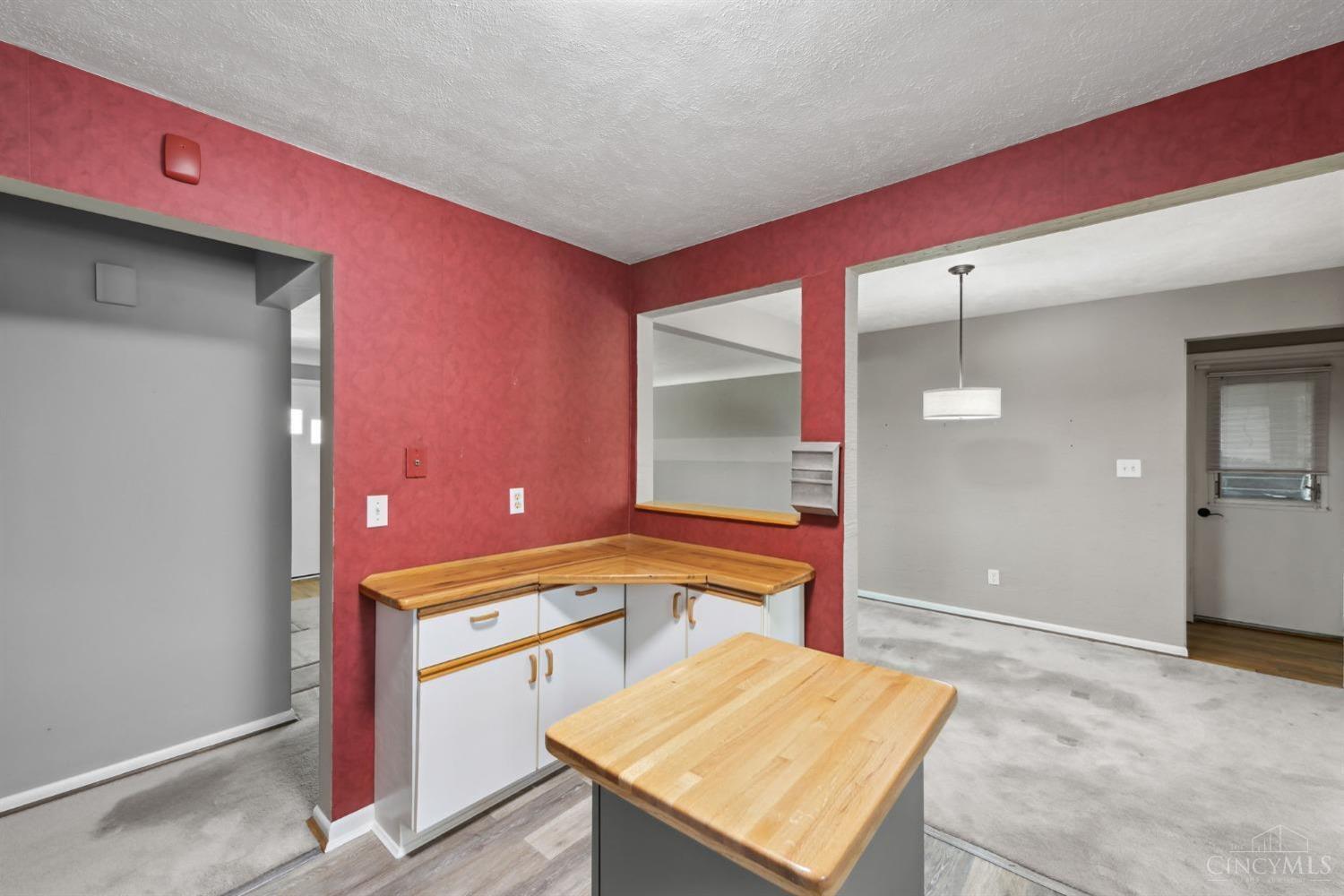 6392 Mullen Road Cincinnati, OH 45247 - Photo 14 of 41 Gallery Image 14