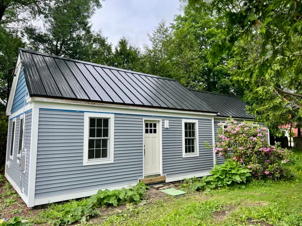 $310,000 | 7 Pike Avenue, Searsport, ME 04974