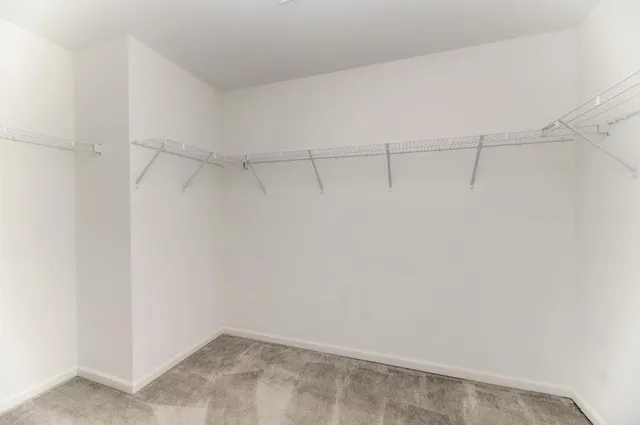 $500,000 | 3-s484 Lambe Lane, Aurora, IL 60502