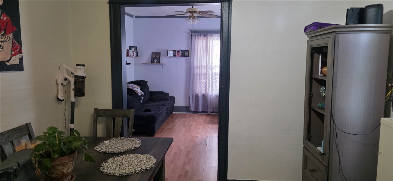 460 Glenwood Avenue Rochester, NY 14613 - Photo 14 of 41