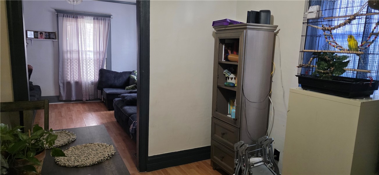 460 Glenwood Avenue Rochester, NY 14613 - Photo 16 of 41