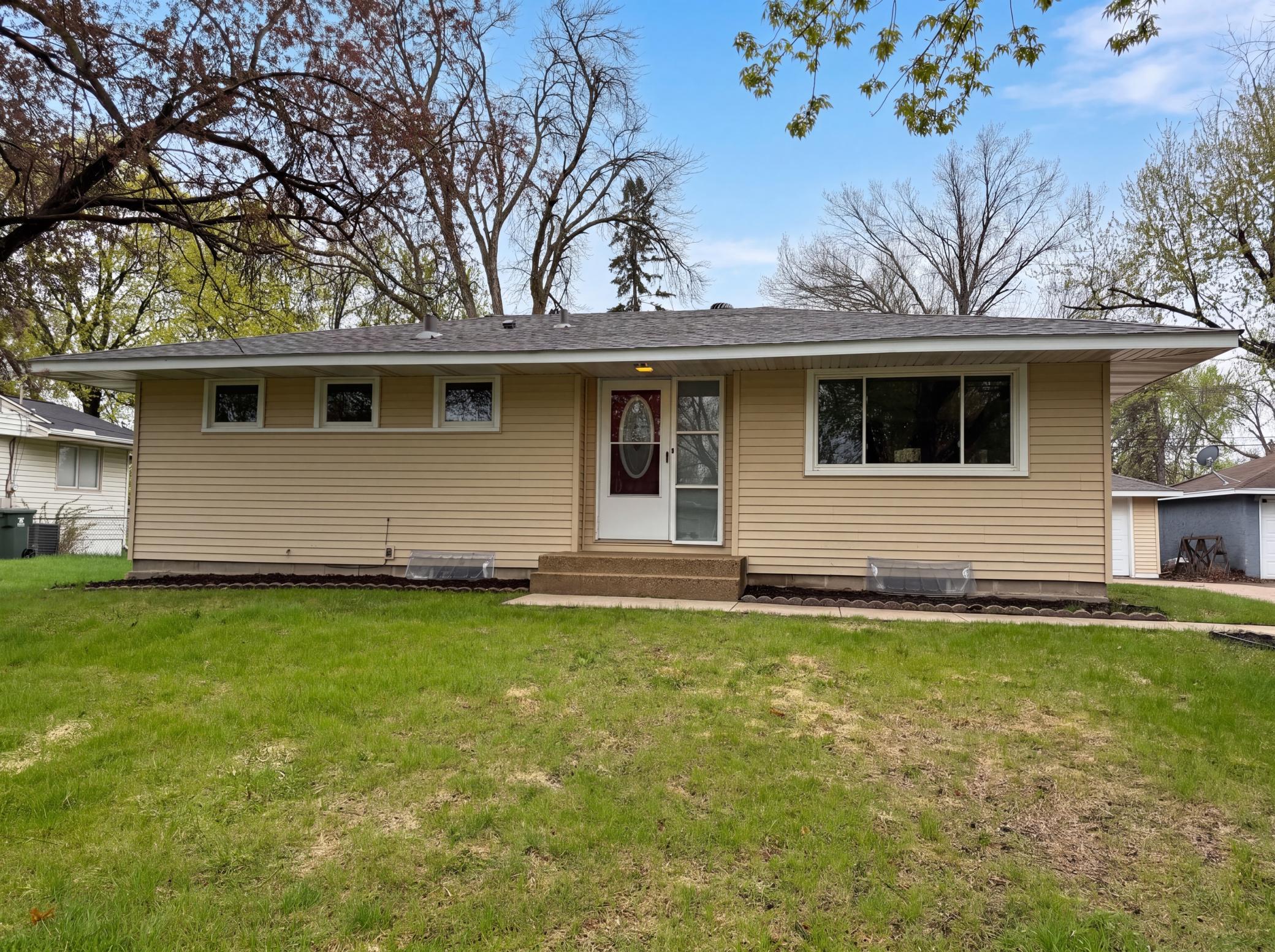 2807 O'Henry Road Brooklyn Center, MN 55430 - Photo 1 of 21