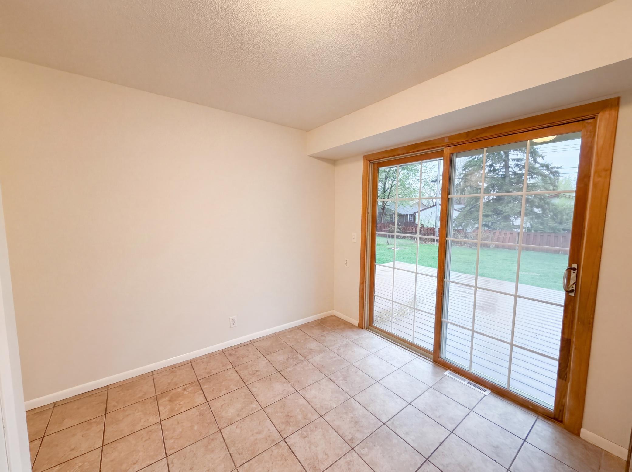 2807 O'Henry Road Brooklyn Center, MN 55430 - Photo 11 of 21