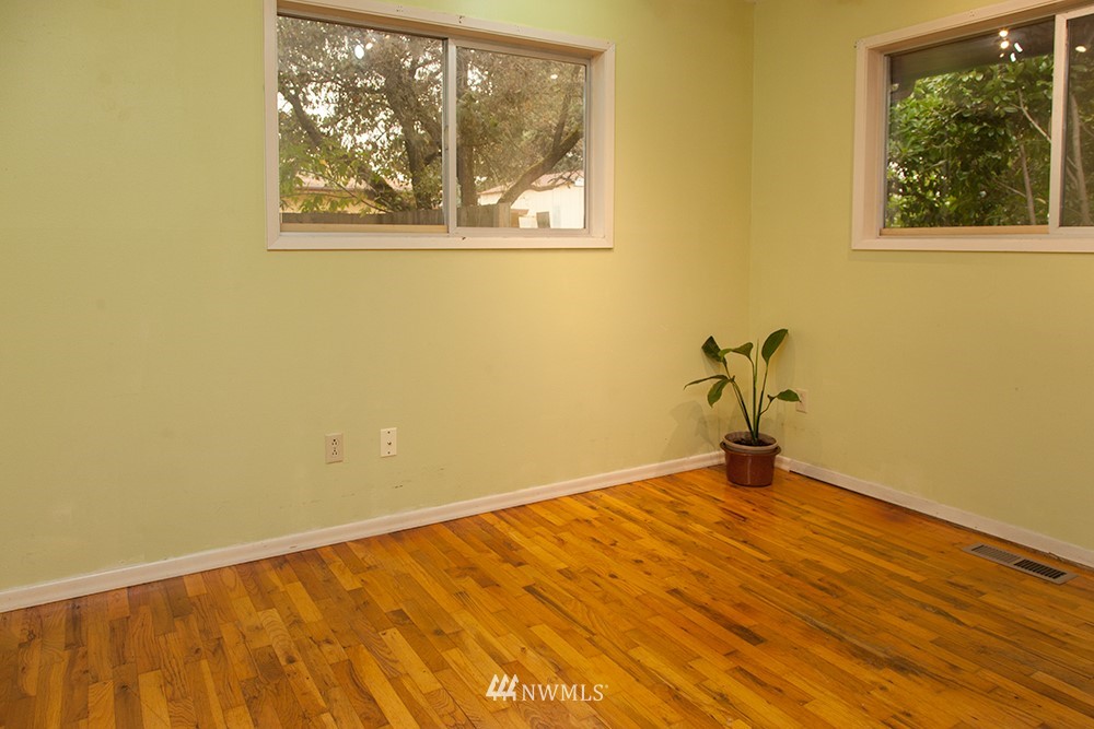 1136 West Smith Road Bellingham, WA 98226 - Photo 12 of 24 Gallery Image 12