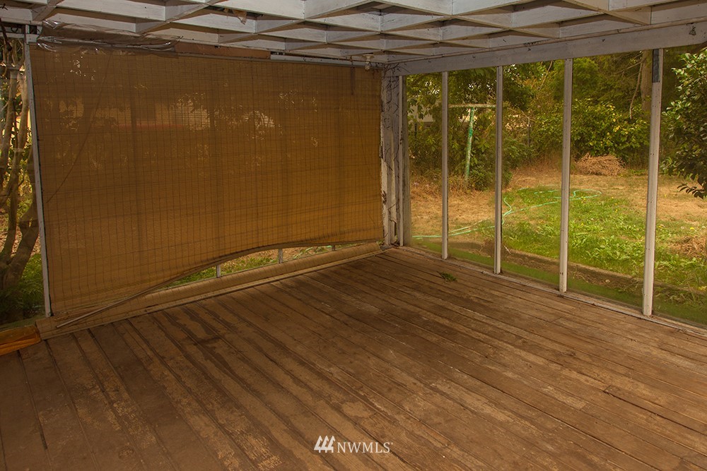 1136 West Smith Road Bellingham, WA 98226 - Photo 19 of 24 Gallery Image 19