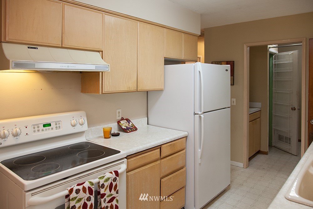 1136 West Smith Road Bellingham, WA 98226 - Photo 10 of 24 Gallery Image 10