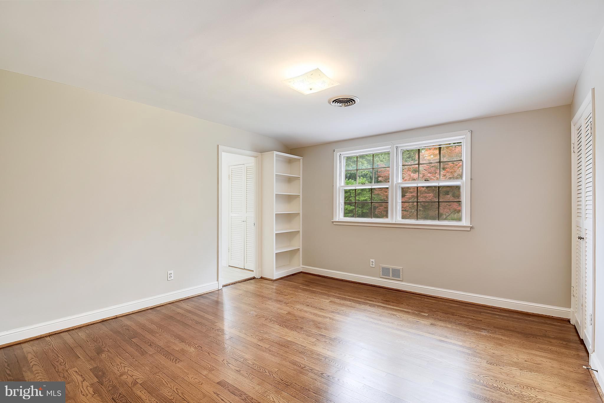 5021 Baltan Road Bethesda, MD 20816 - Photo 15 of 28 Upper Level Bedroom