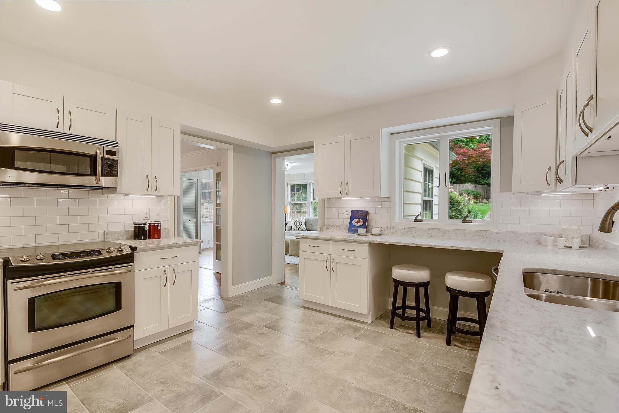 5021 Baltan Road Bethesda, MD 20816 - Photo 7 of 28 Main Level Kitchen