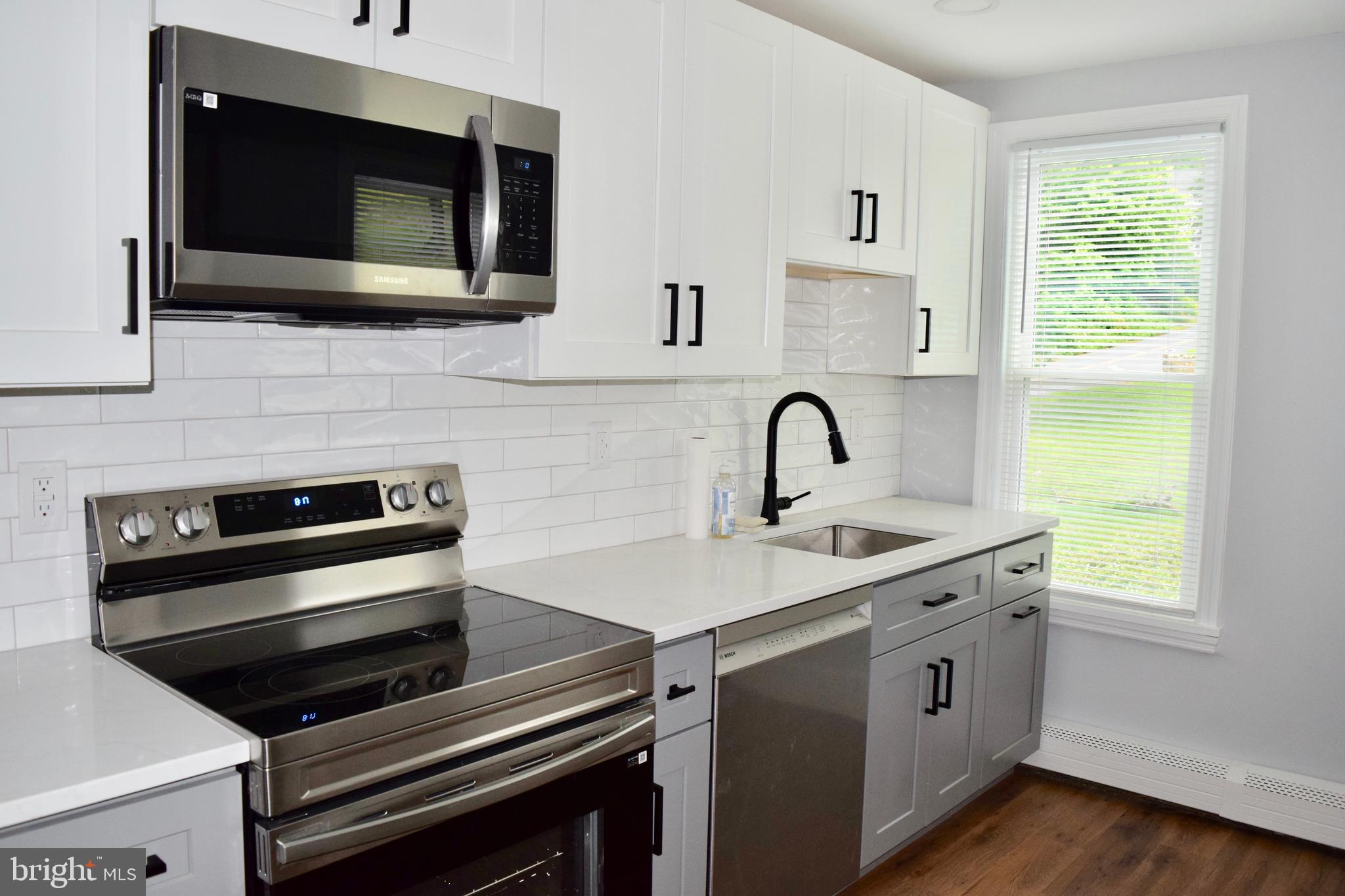 136 Landenberg Road Landenberg, PA 19350 - Photo 4 of 33 Brand NEW KITCHEN