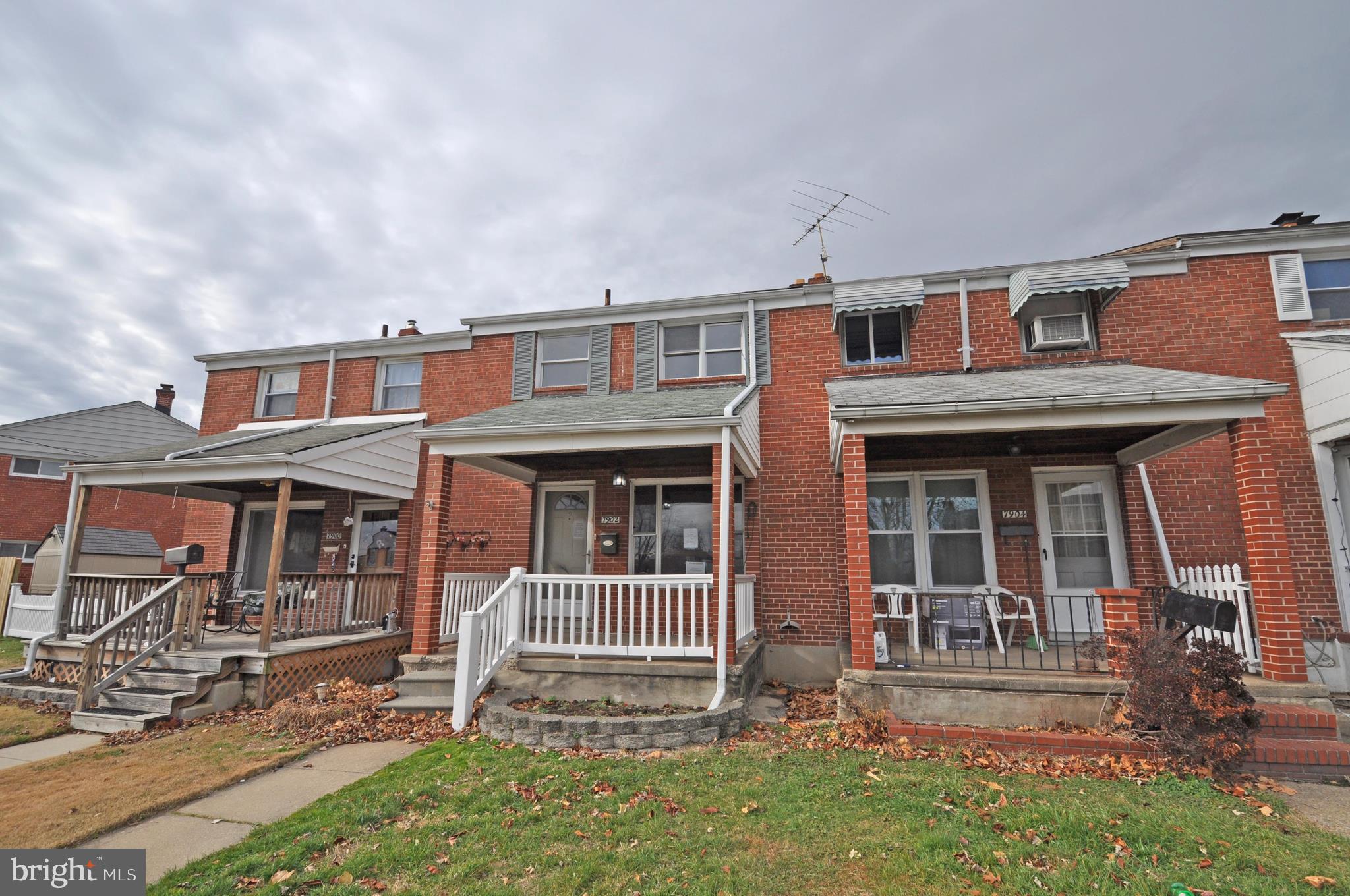 7902 Wallace Road Baltimore, MD 21222 - Photo 2 of 26