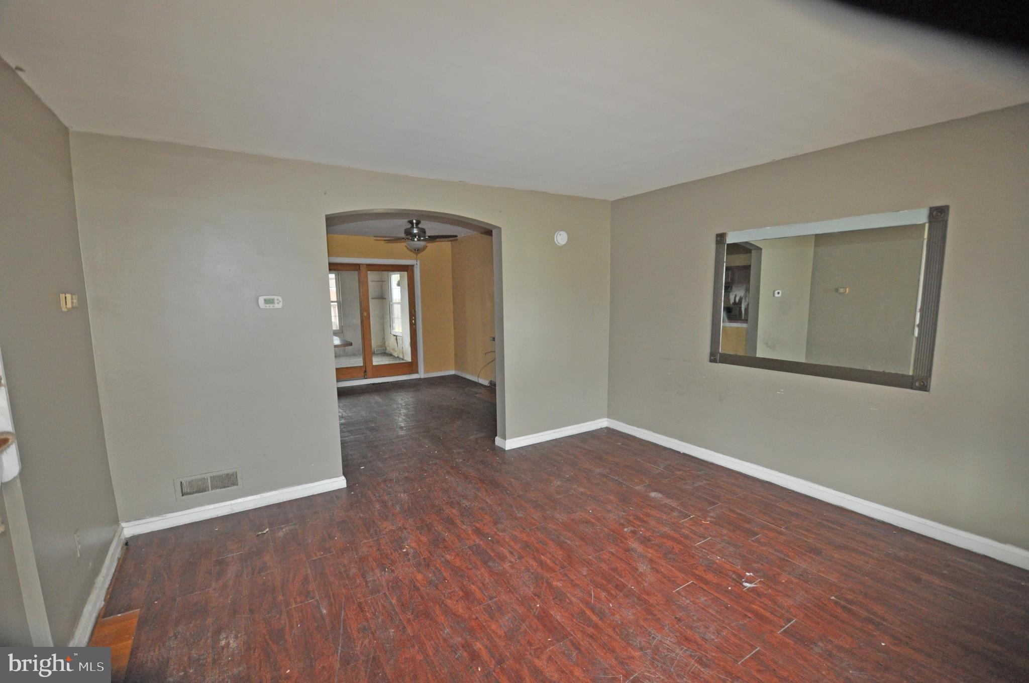7902 Wallace Road Baltimore, MD 21222 - Photo 3 of 26