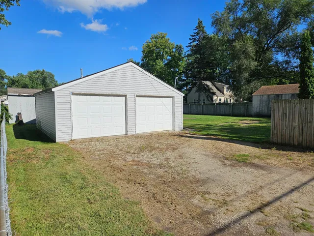 $99,900 | 1033 Portland Avenue, St. Paul Park, MN 55071
