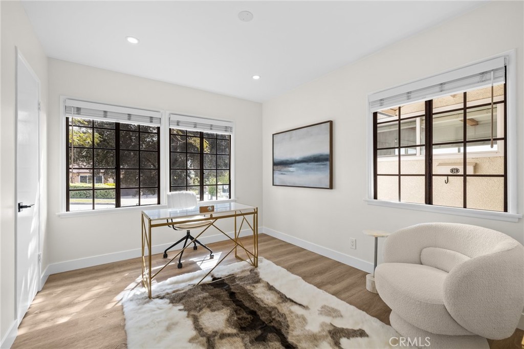 3045 Scott Road Burbank, CA 91504 - Photo 19 of 39 a living room with furniture and a large window