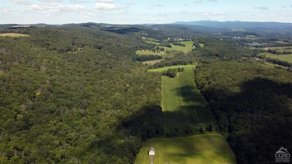 $2,379,000 | 0 Cascade Mt Perrys Corners Road, Amenia, NY 12501
