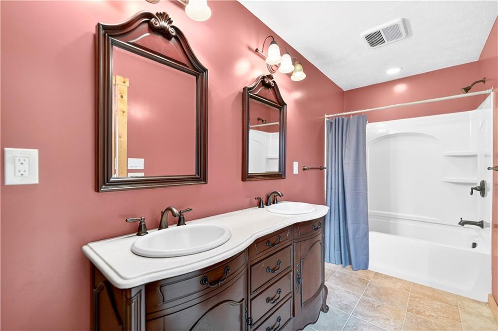 199 Lower Harmony Road Prospect, PA 16052 - Photo 28 of 49 Second floor primary bath.