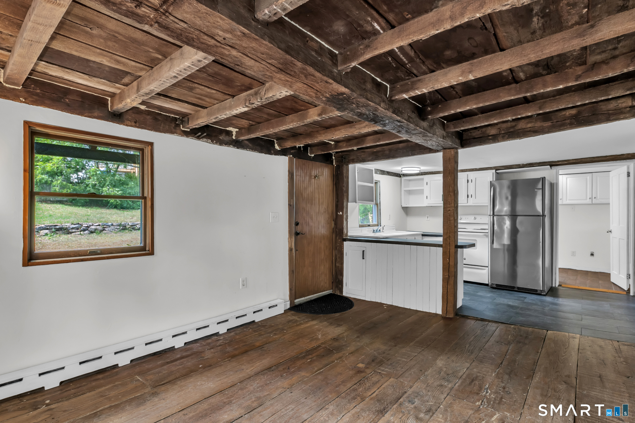 2 Old Colchester Road Waterford, CT 06375 - Photo 12 of 40 Gallery Image 12