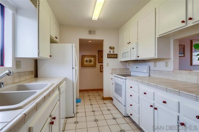 $352,500 | 7245 Navajo Road, Unit 340D, San Diego, CA 92119