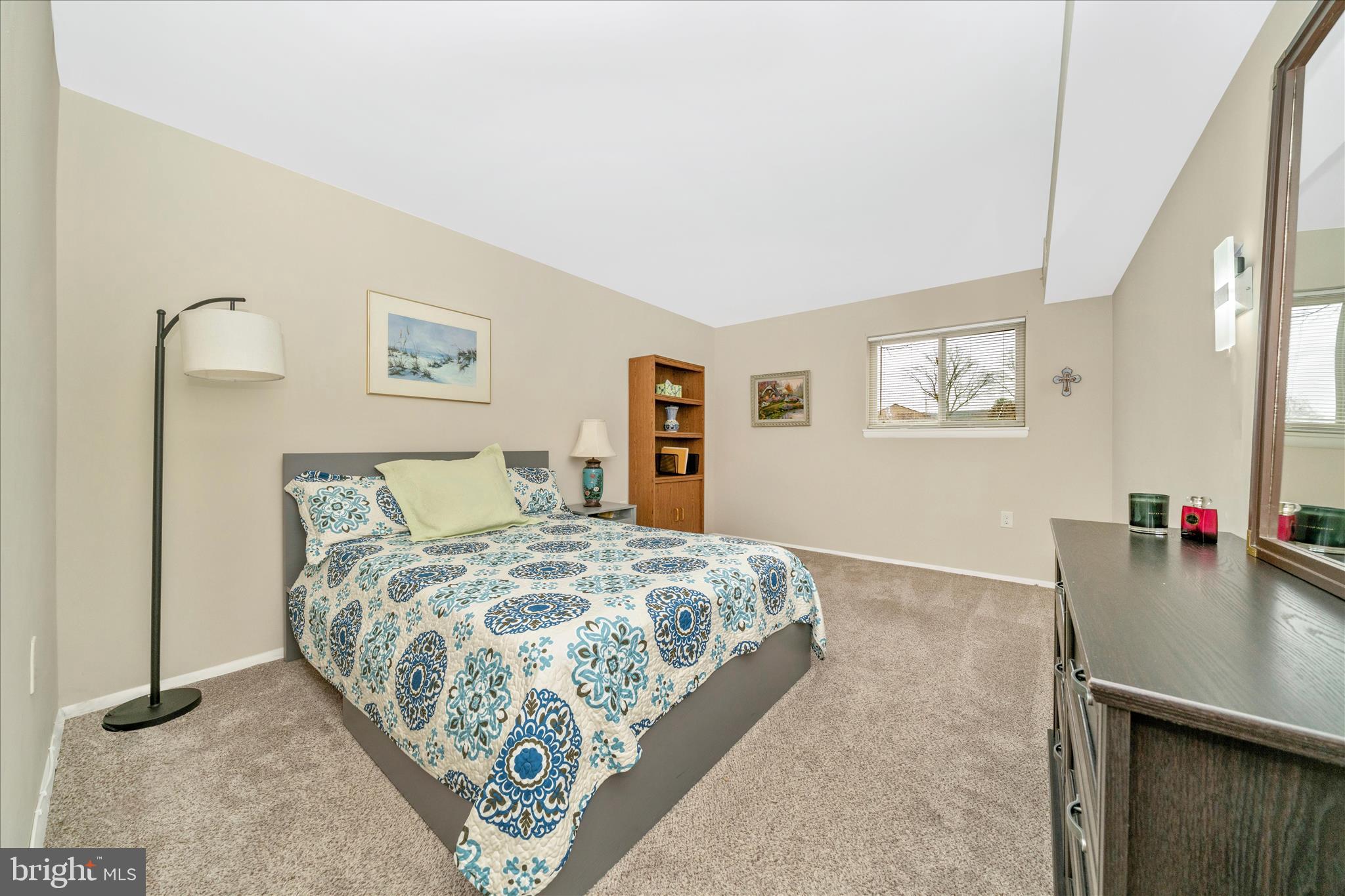 18810 Walkers Choice Road, Unit 1 Gaithersburg, MD 20886 - Photo 15 of 36 DSC03000