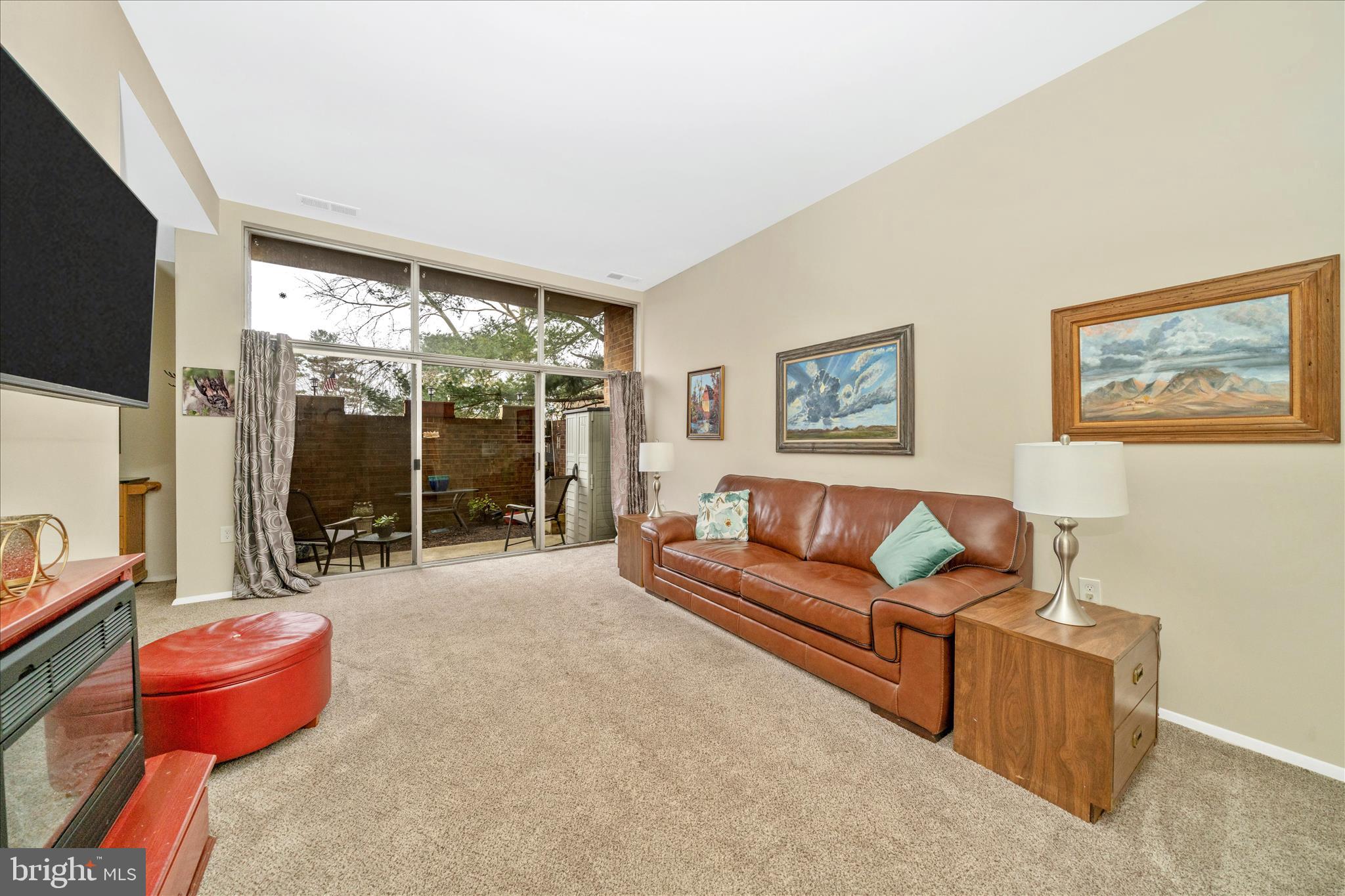 18810 Walkers Choice Road, Unit 1 Gaithersburg, MD 20886 - Photo 6 of 36 DSC03017