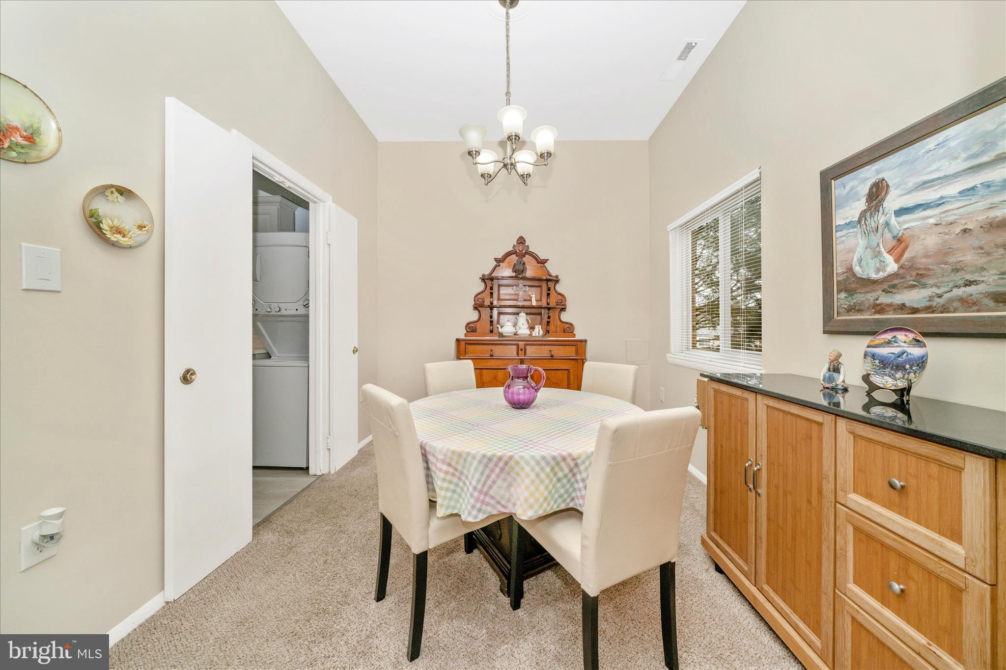 18810 Walkers Choice Road, Unit 1 Gaithersburg, MD 20886 - Photo 9 of 36 DSC03007