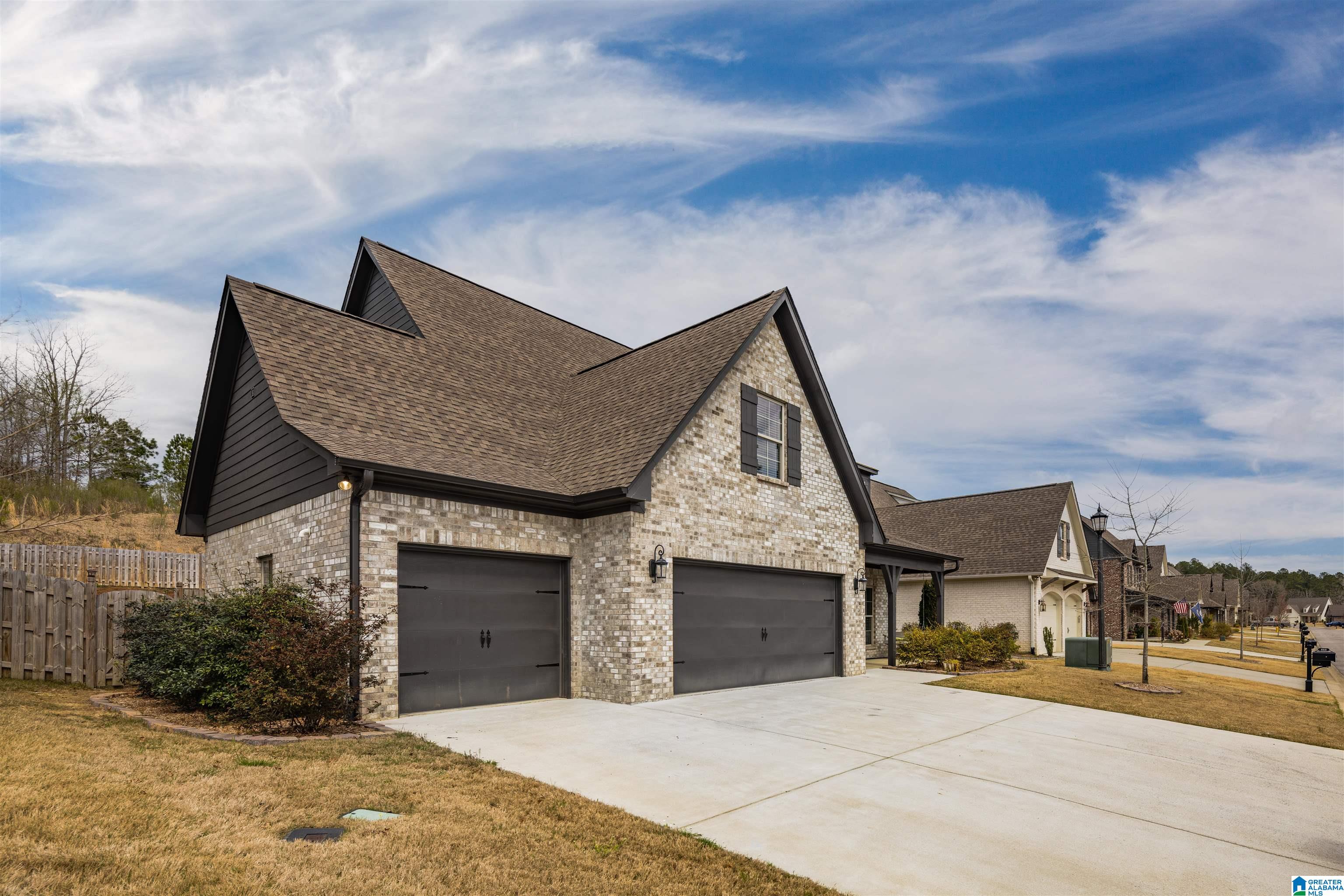 466 Ballantrae Road Pelham, AL 35124 - Photo 14 of 47