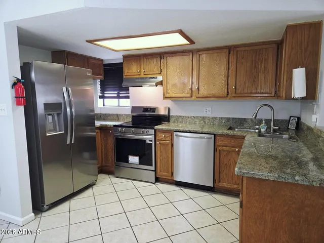 $1,175 | 16402 North 31st Street, Unit 134, Phoenix, AZ 85032