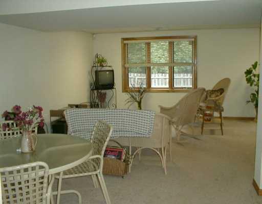 213 Constance Drive McKees Rocks, PA 15136 - Photo 5 of 7 Den/Family/Great Room.
