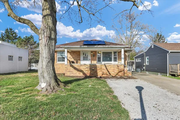 $225,000 | 317 South Draper Avenue, Champaign, IL 61821