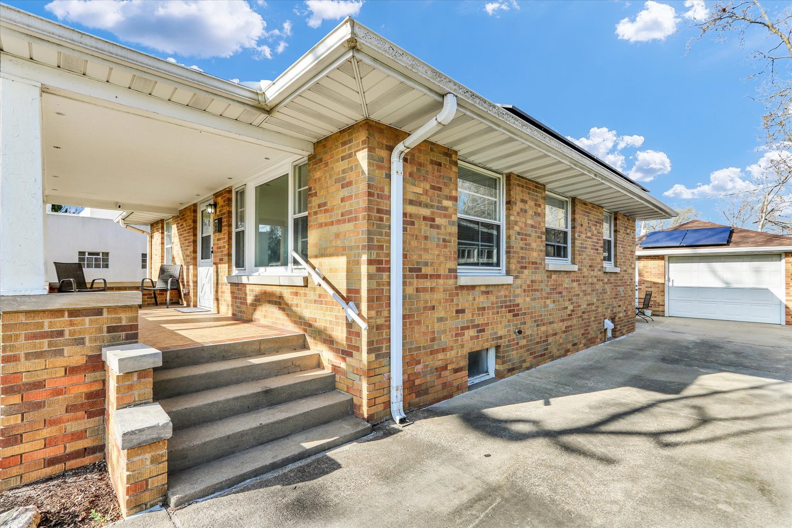 317 South Draper Avenue Champaign, IL 61821 - Photo 9 of 29