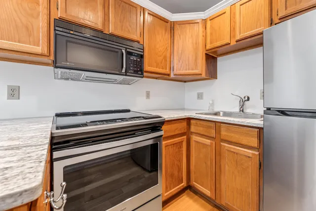 $215,000 | 121 South Main Street, Fountain City, WI 54629