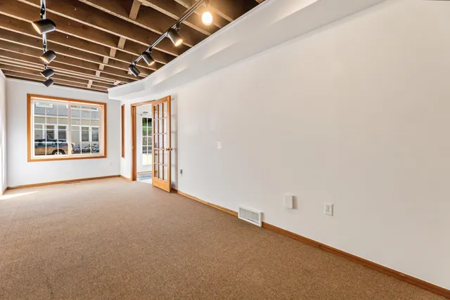 $215,000 | 121 South Main Street, Fountain City, WI 54629