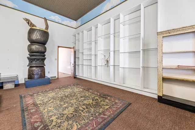 $215,000 | 121 South Main Street, Fountain City, WI 54629