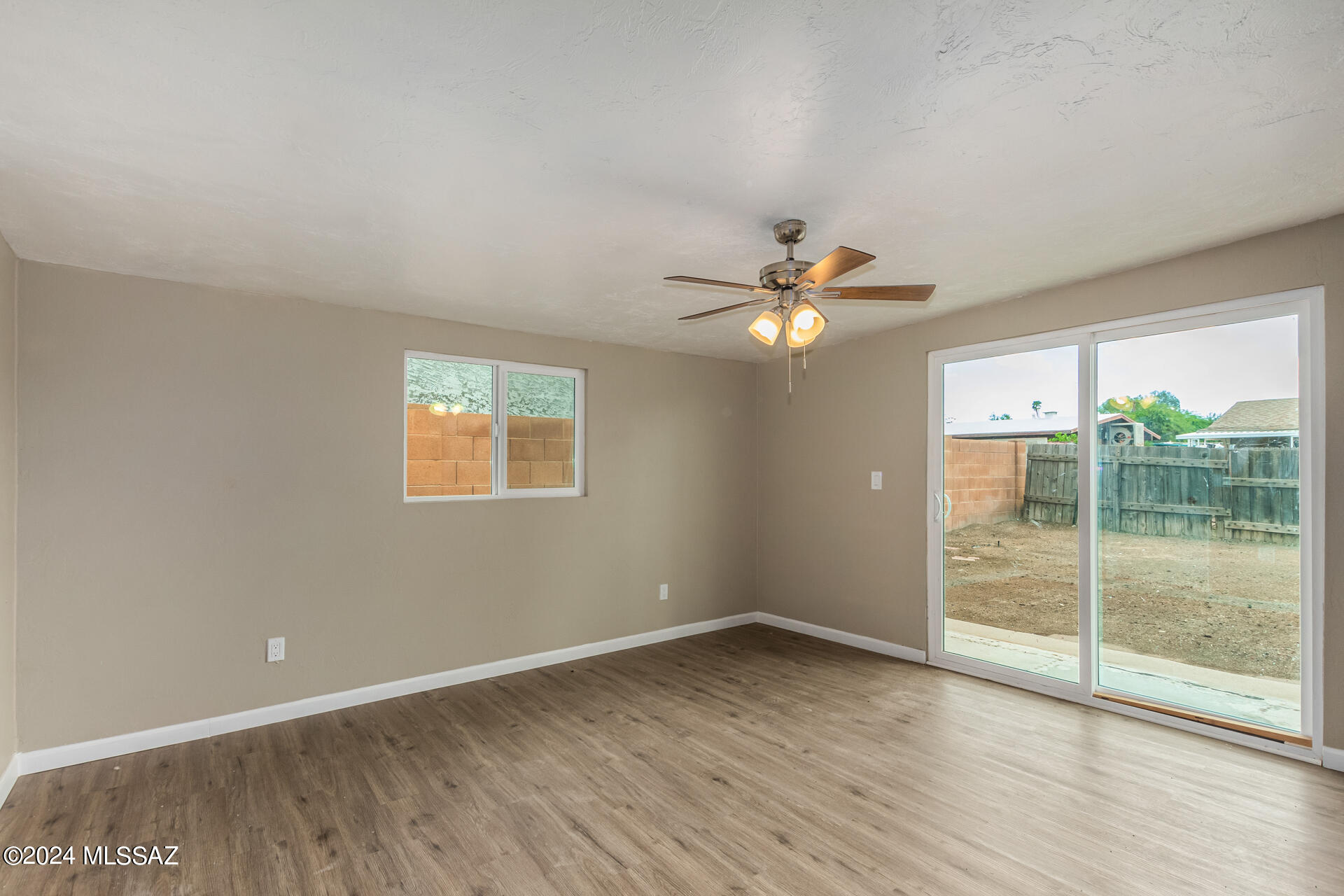 2057 West Wetmore Road Tucson, AZ 85705 - Photo 11 of 37 Gallery Image 11
