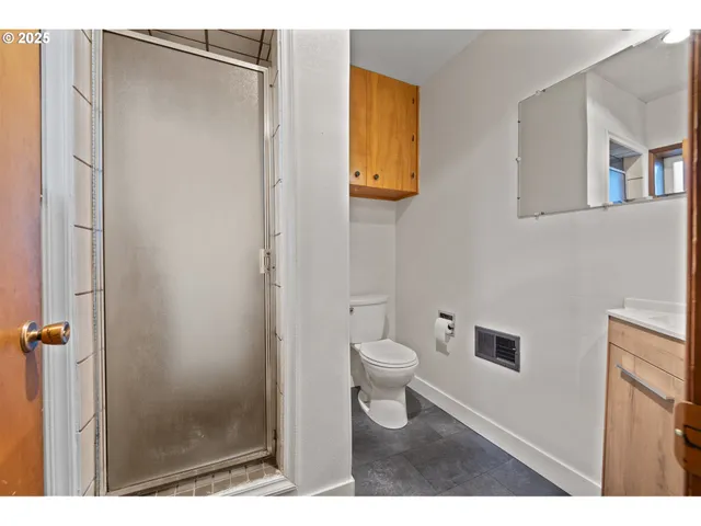 $499,900 | 12342 Northeast Knott Street, Portland, OR 97230