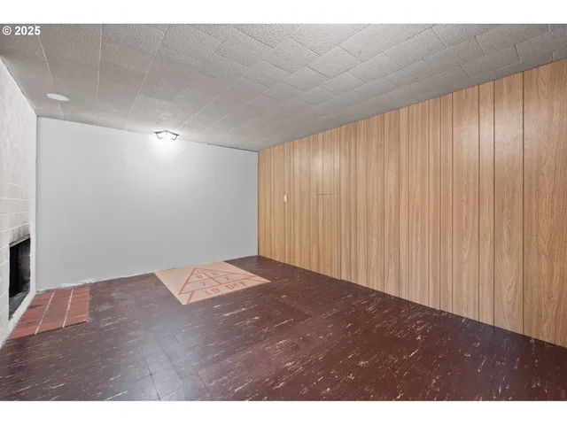 $499,900 | 12342 Northeast Knott Street, Portland, OR 97230