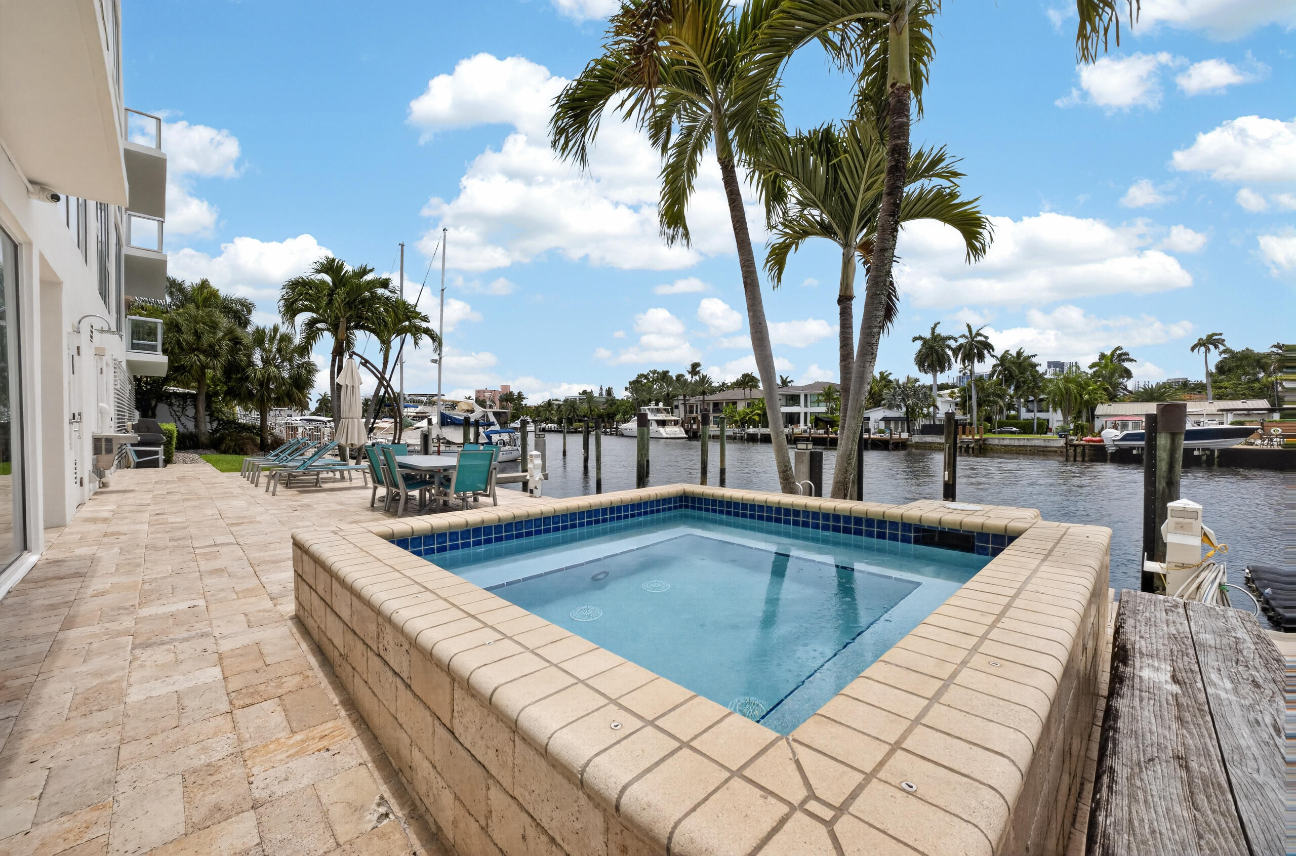 45 Hendricks Isle, Unit 403 Fort Lauderdale, FL 33301 - Photo 50 of 77 45hendricksisle (58)